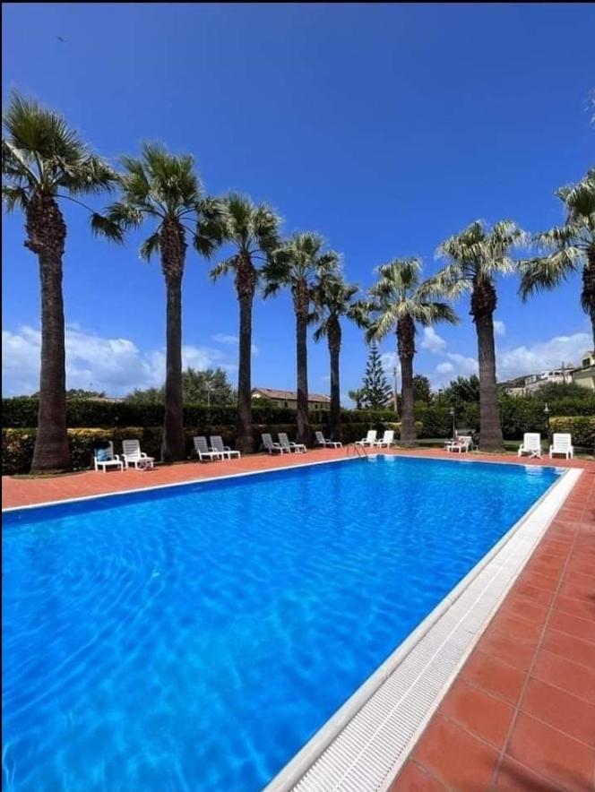 Villa Laura Residence Hotel Apartments & Studios アシェーア エクステリア 写真